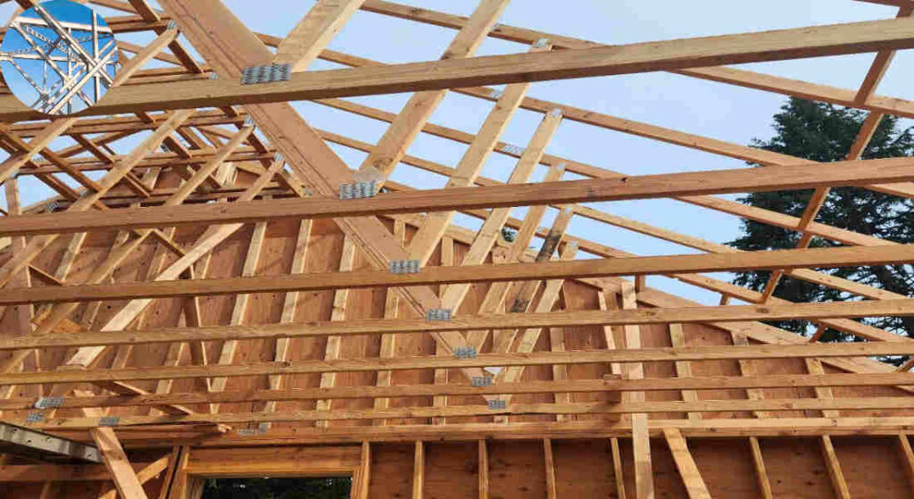 what shape is employed by the truss system in architecture
