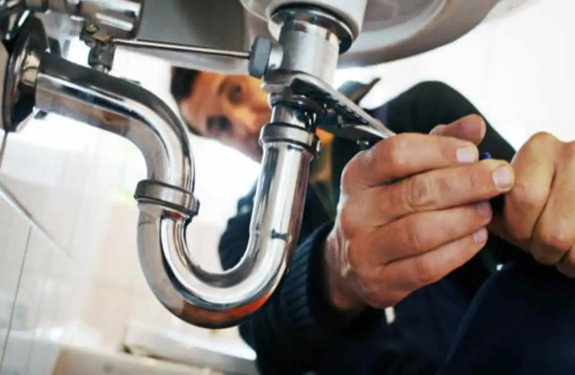 how to clean plumbing pipes at home