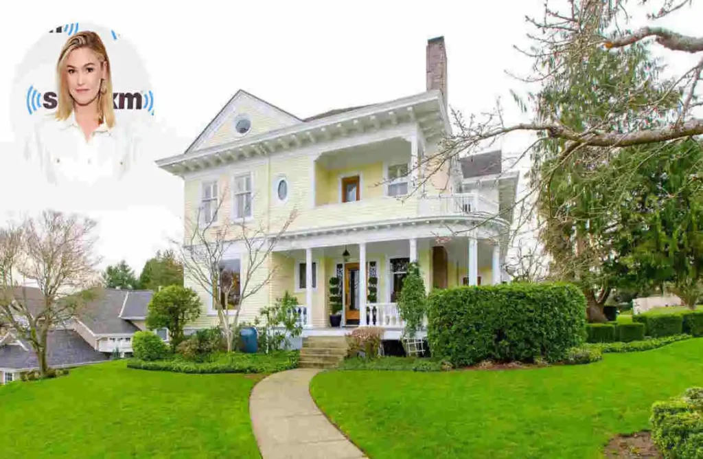 Julia Stiles House