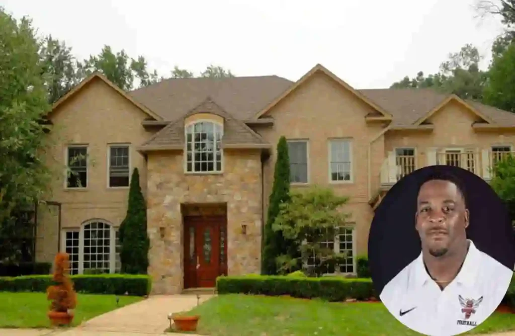 Clinton Portis’ Lavish Florida House: Inside the NFL Star’s $4M Waterfront Estate Clinton Portis house