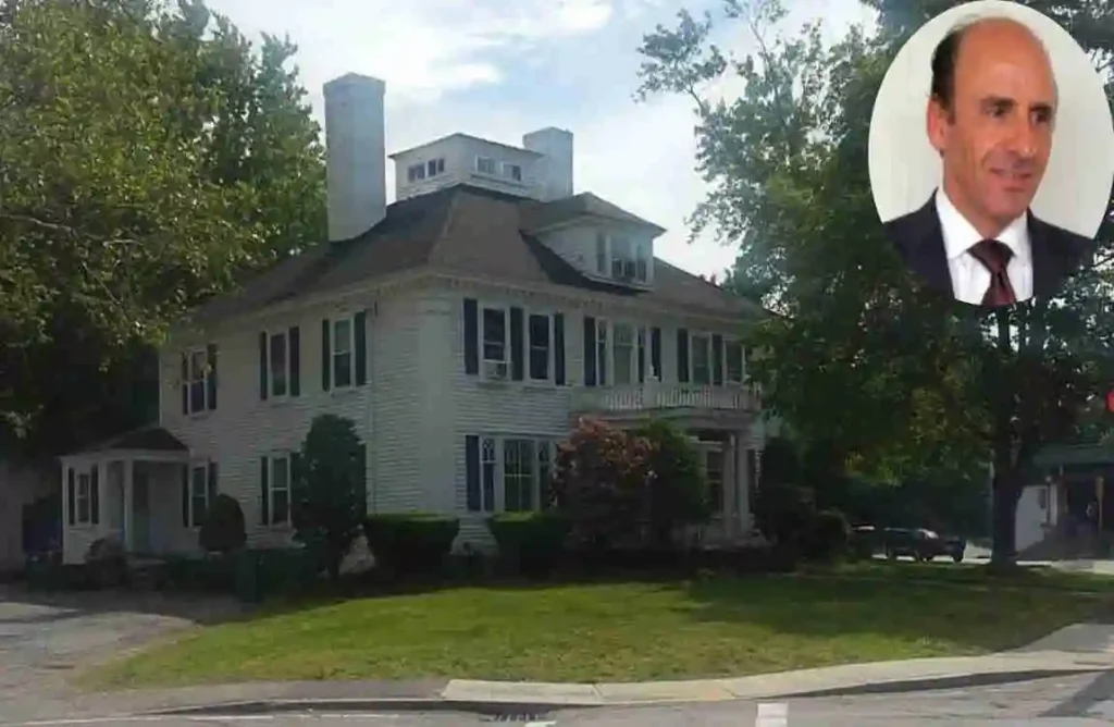 Arthur T Demoulas House: Inside the Lowell MA Market Basket Billionaire Estate Arthur T Demoulas House