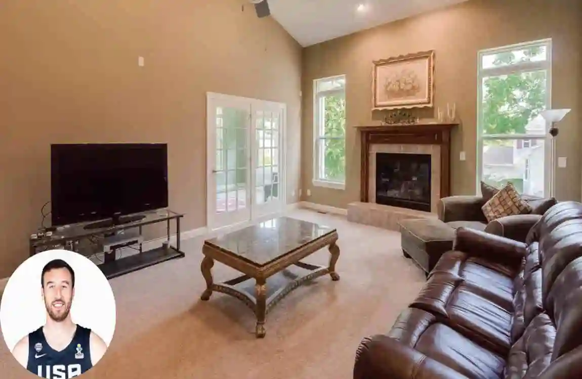 Frank Kaminsky's house