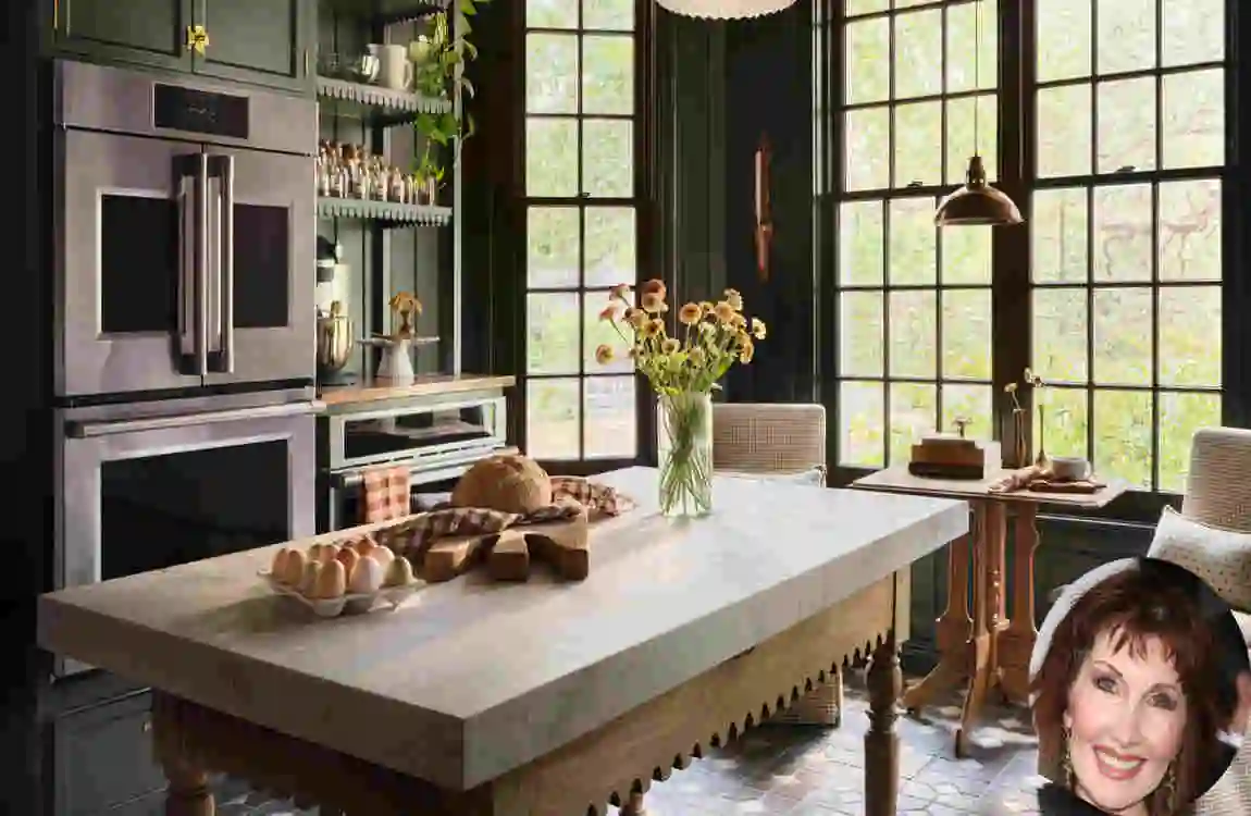 Joanna Gleason Luxury House