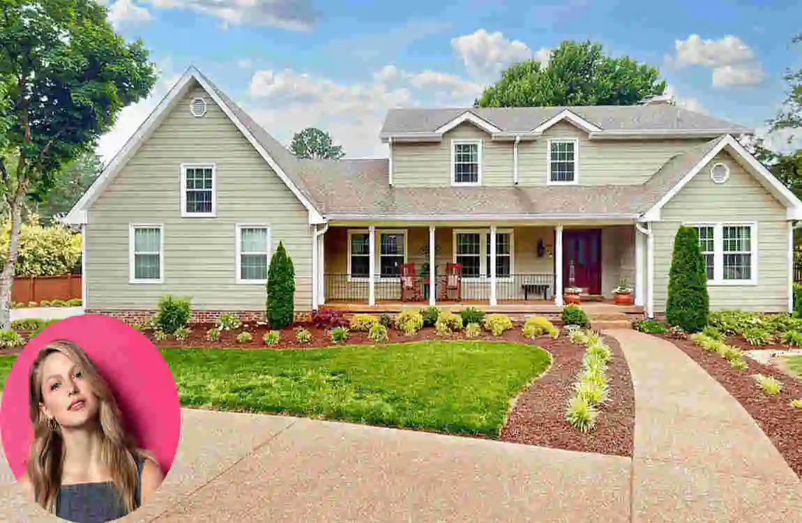 Melissa Benoist House