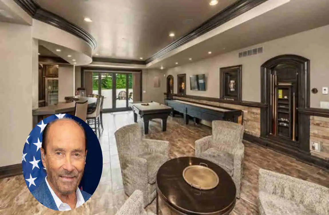 Lee Greenwood House